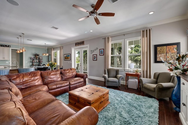 852 Cordova Blvd NE, Saint Petersburg, FL 33704 - photo 16