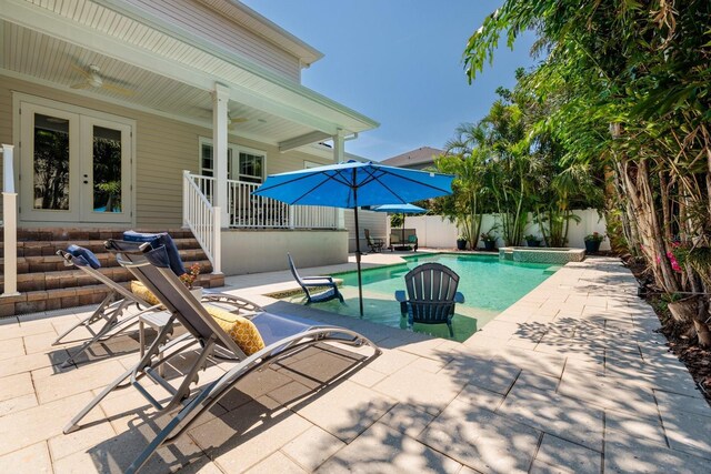 852 Cordova Blvd NE, Saint Petersburg, FL 33704 - photo 46