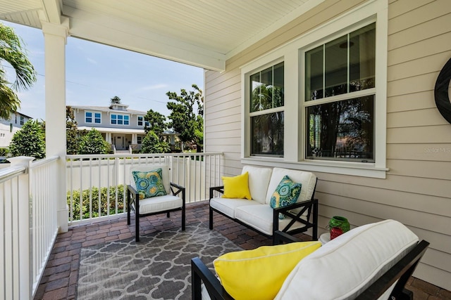 852 Cordova Blvd NE, Saint Petersburg, FL 33704 - photo 48