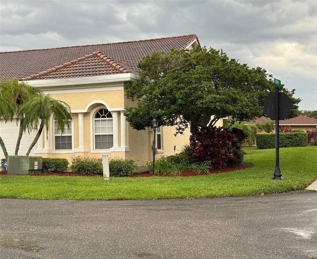 2202 Garden Lake Dr, Winter Haven, FL 33884 - photo 2
