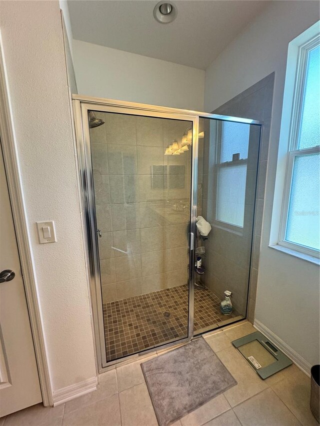 12032 Grand Kempston Dr, Gibsonton, FL 33534 - photo 28