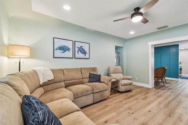 1529 Essex Dr N, Saint Petersburg, FL 33710 - living area with ceiling fan, light wood finished floors, baseboards, and recessed lighting