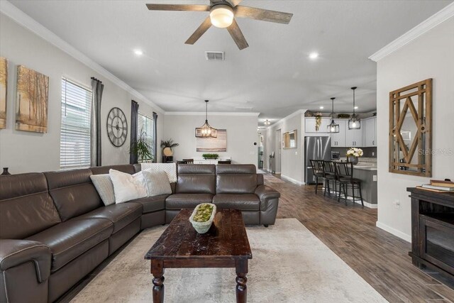 2401 Morninglight Dr, Lutz, FL 33558 - photo 24