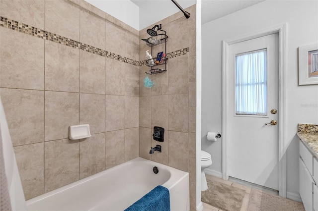 2921 SE 38th Pl, Ocala, FL 34480 - bathroom featuring vanity and washtub / shower combination