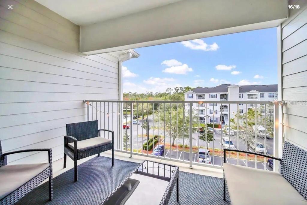 3175 Feltrim Pl Unit 405, Kissimmee, FL 34747 - view of balcony