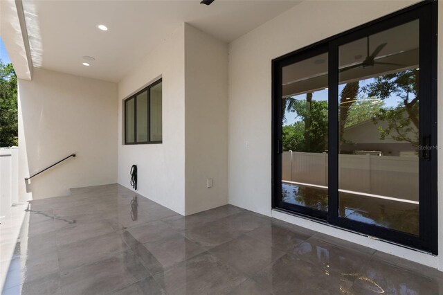 218 Hesperides St N, Tampa, FL 33609 - photo 28