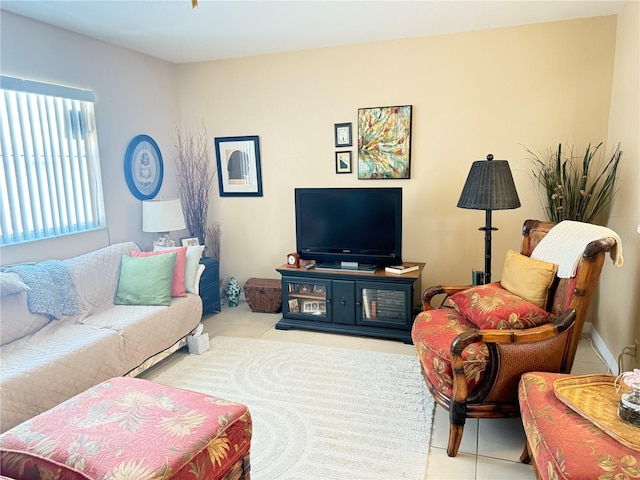 102 Cambridge Trl Unit 230, Sun City Center, FL 33573 - living area featuring tile patterned floors