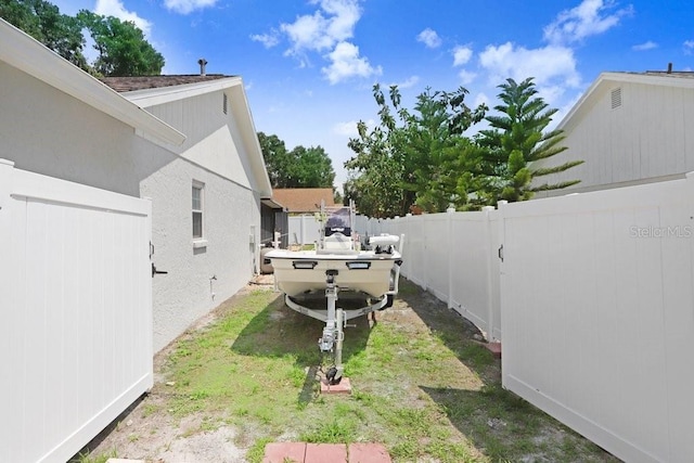 1017 Cameo Crest Ln, Valrico, FL 33596 - view of fenced backyard