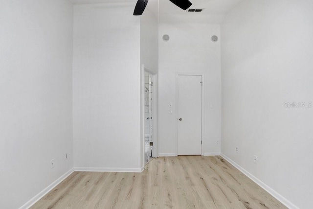 1017 Cameo Crest Ln, Valrico, FL 33596 - unfurnished room with wood finished floors, ceiling fan, and baseboards