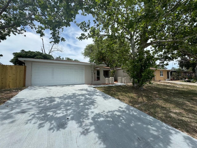 7831 Fox Hollow Dr, Port Richey, FL 34668
