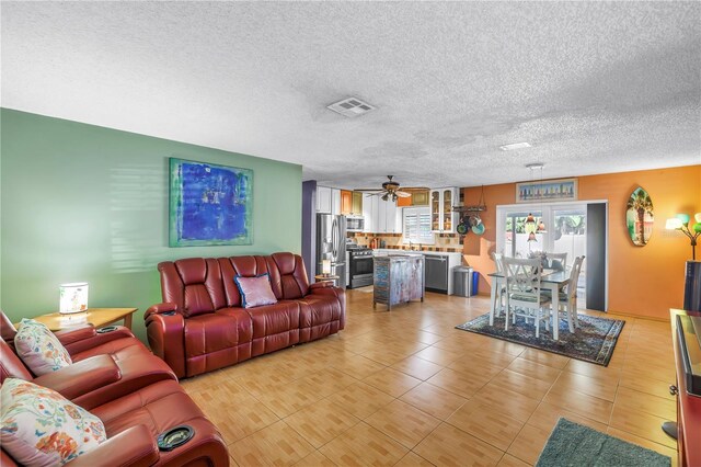 5925 18th St NE, Saint Petersburg, FL 33703 - photo 22