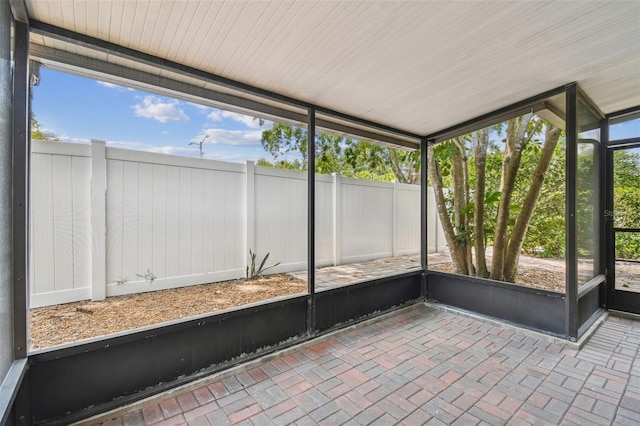 13501 Palmwood Ln Unit 0, Tampa, FL 33618 - view of unfurnished sunroom