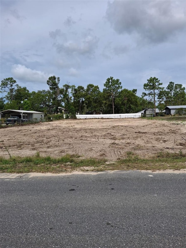 8181 Nittany Rd, Weeki Wachee, FL 34613