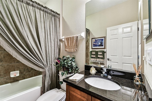 3302 Granite Ridge Loop, Land O Lakes, FL 34638 - full bath featuring a textured wall, vanity, shower / tub combo with curtain, and toilet