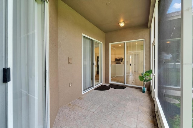 2803 Abbey Grove Dr, Valrico, FL 33594 - sunroom / solarium with a textured wall