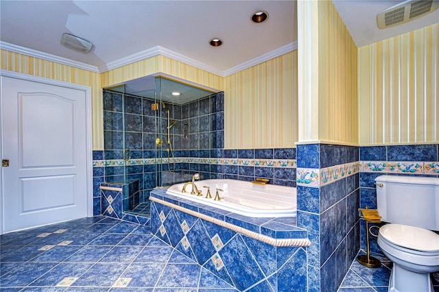 13635 Twin Lakes Ln Unit 13635, Tampa, FL 33618 - bathroom featuring a garden tub, tile walls, toilet, wallpapered walls, and tile patterned flooring