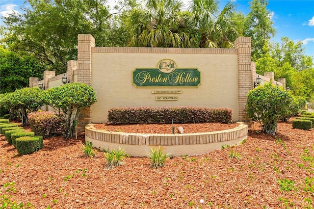 206 Forest Wood Ct, Spring Hill, FL 34609 - view of community / neighborhood sign