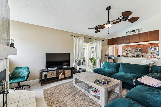 8601 Chadwick Dr, Tampa, FL 33635 - photo 54