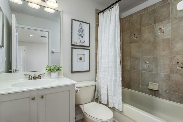11938 Royce Waterford Cir, Tampa, FL 33626 - full bath with vanity, toilet, and shower / bathtub combination with curtain