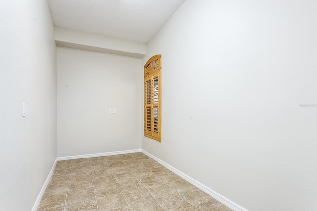 11938 Royce Waterford Cir, Tampa, FL 33626 - spare room with baseboards