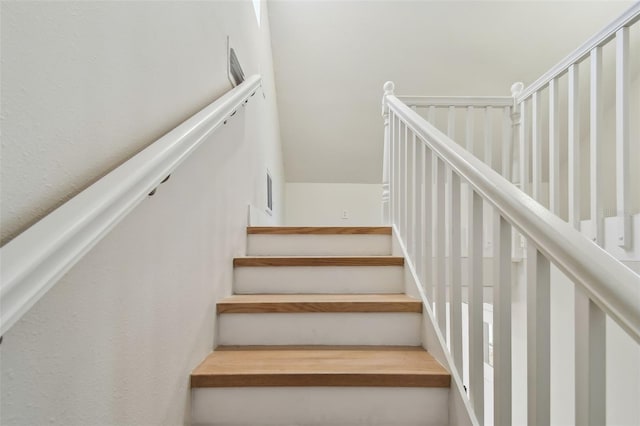816 9th Ave SW, Largo, FL 33770 - view of stairs