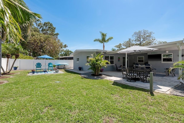 2271 Carolyn Dr, Dunedin, FL 34698 - view of yard featuring a patio