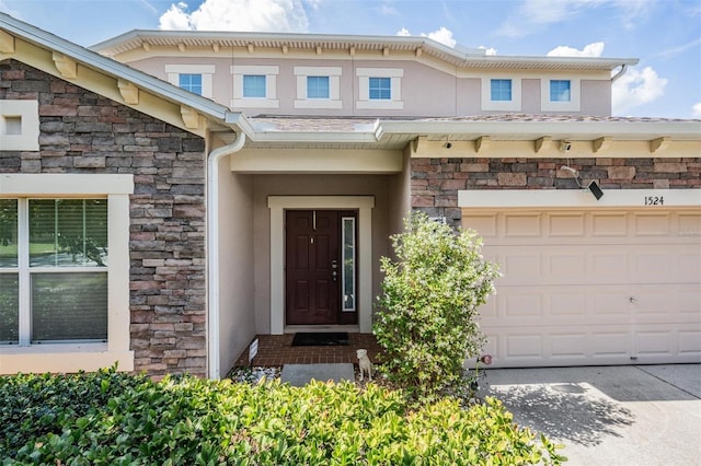 1524 Rhodeswell Ln, Dover, FL 33527 - property entrance with stone siding and stucco siding