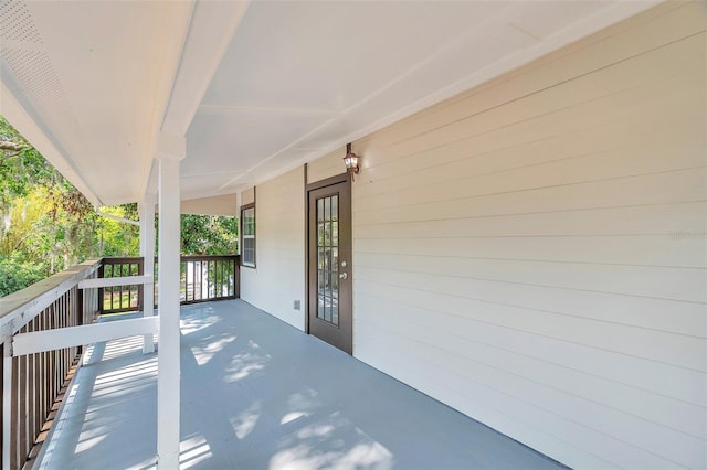 8521 N 29th St, Tampa, FL 33604 - view of porch