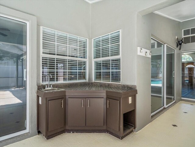 14103 Stonebrook Ct, Tampa, FL 33624 - photo 7