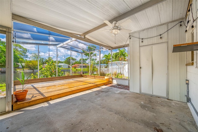 320 Tallahassee Dr NE, Saint Petersburg, FL 33702 - unfurnished sunroom with a ceiling fan and lofted ceiling
