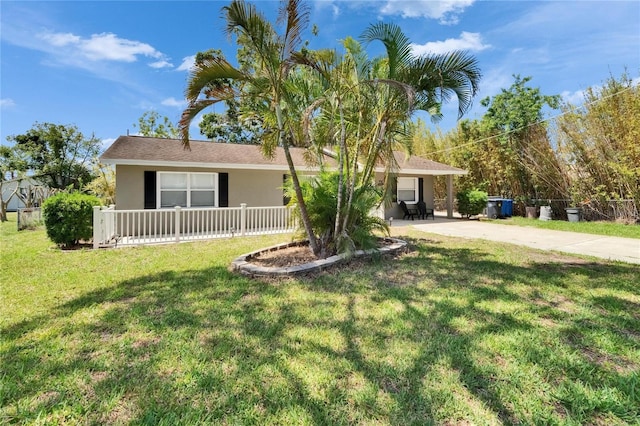 206 4th Ave NW, Ruskin, FL 33570 - ranch-style home featuring stucco siding