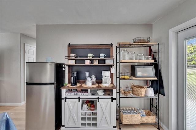 206 4th Ave NW, Ruskin, FL 33570 - view of pantry