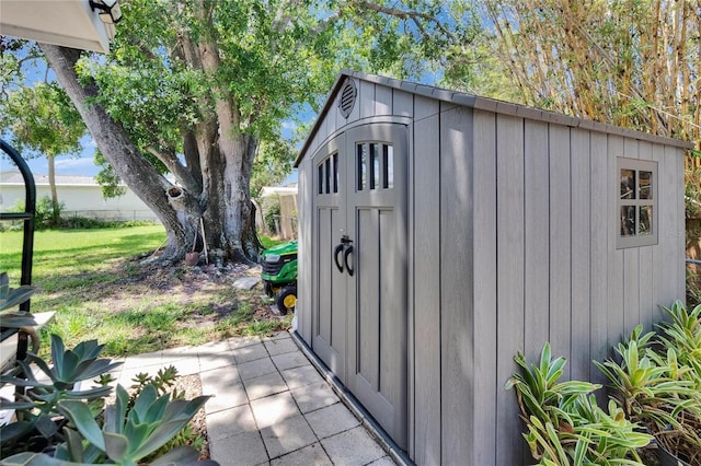 206 4th Ave NW, Ruskin, FL 33570 - view of shed