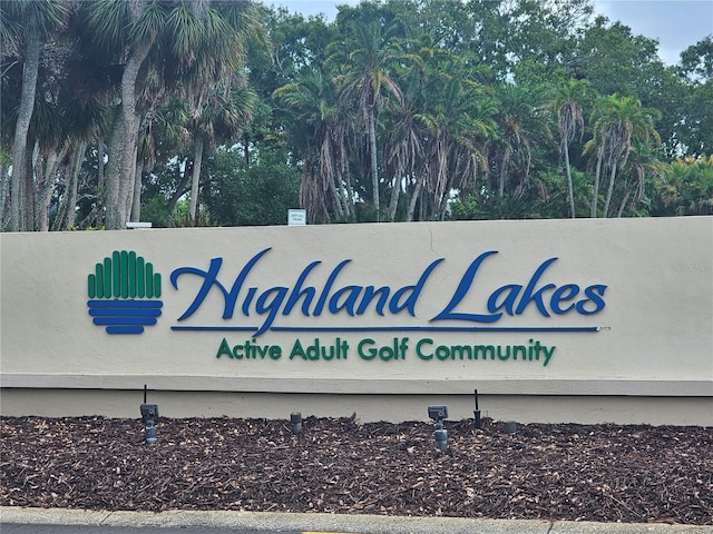 1107 Queen Anne Dr Unit C, Palm Harbor, FL 34684 - view of community sign