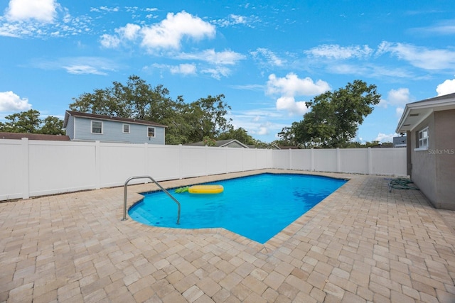 1706 Sloop Pl, Brandon, FL 33511 - view of pool featuring a patio and a fenced backyard