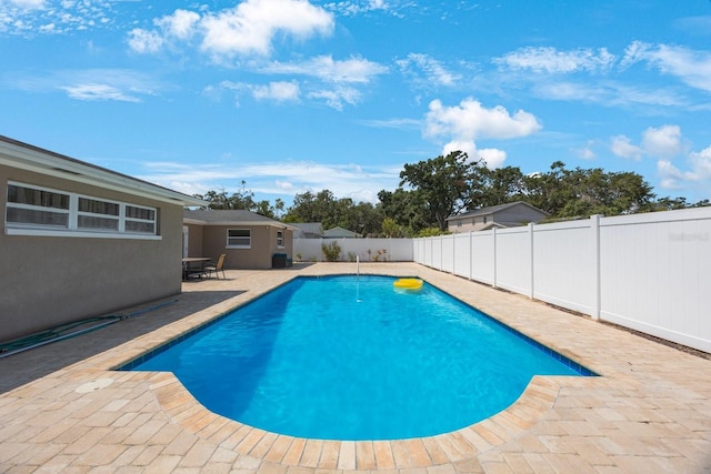 1706 Sloop Pl, Brandon, FL 33511 - view of swimming pool with a patio area and a fenced backyard