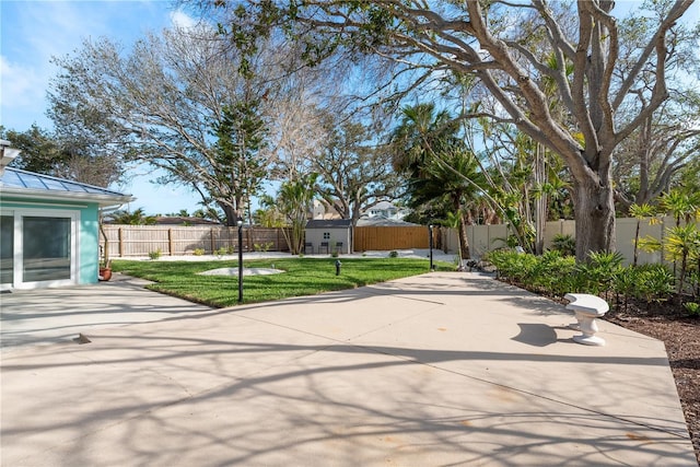 2010 Bayview Pl, Indian Rocks Beach, FL 33785 - view of patio with an outdoor structure
