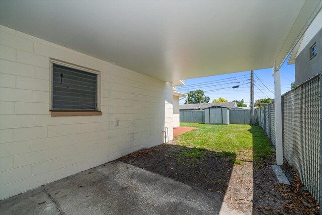 6282 41st Ave N, Saint Petersburg, FL 33709 - view of yard with a patio area