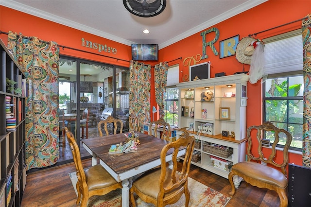 5417 Tybee Island Dr, Apollo Beach, FL 33572 - dining room featuring crown molding, wood finished floors, healthy amount of natural light, and recessed lighting
