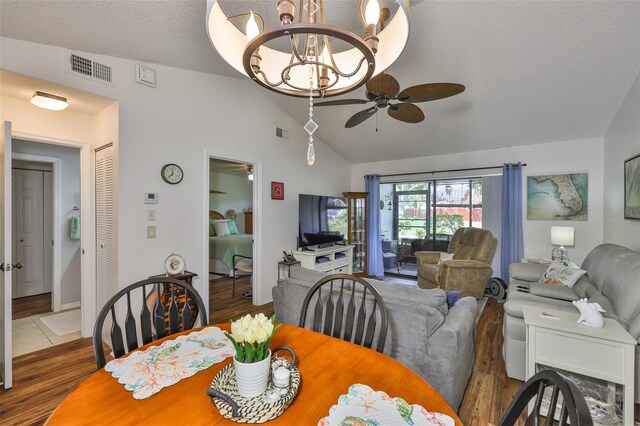 311 Knottwood Ct, Sun City Center, FL 33573 - photo 7