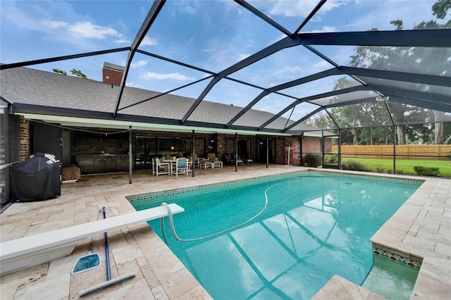 414 Summit Chase Dr, Valrico, FL 33594 - swimming pool featuring a patio area, glass enclosure, and a diving board