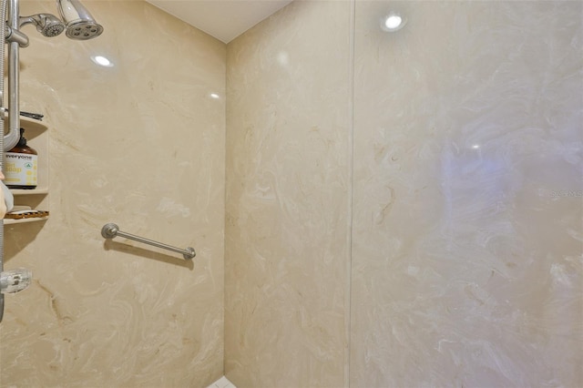 6468 Rubia Cir, Apollo Beach, FL 33572 - view of bathroom