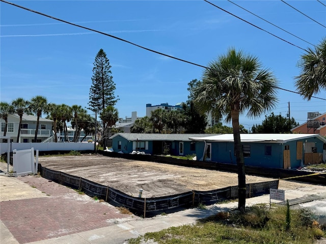 630 Corey Ave, St Pete Beach, FL 33706