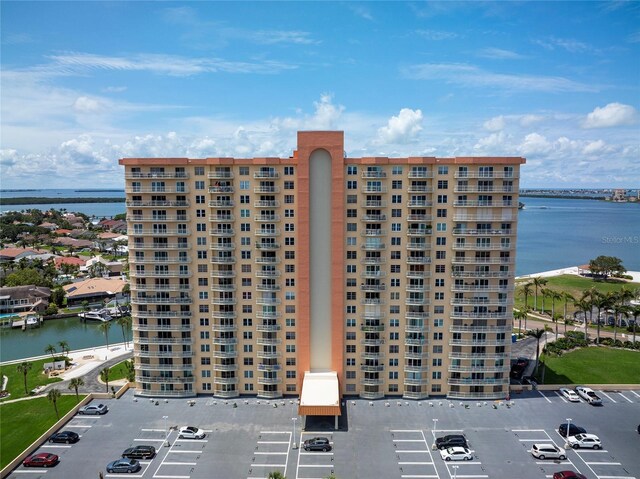 4900 Brittany Dr S Unit 613, Saint Petersburg, FL 33715 - photo 1