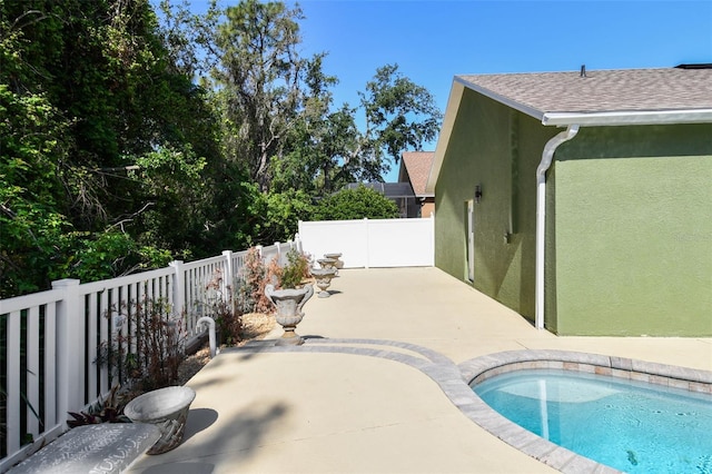 9709 Bay Colony Dr, Riverview, FL 33578 - view of pool with a patio