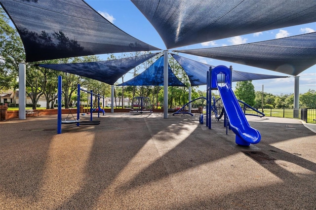 12009 Wandsworth Dr, Tampa, FL 33626 - view of community play area
