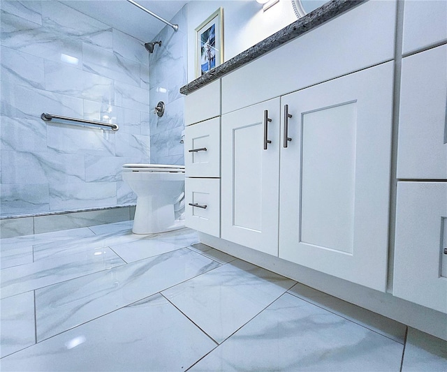 6060 Shore Blvd S Unit 903, Gulfport, FL 33707 - bathroom with toilet, a shower, and marble look tile flooring