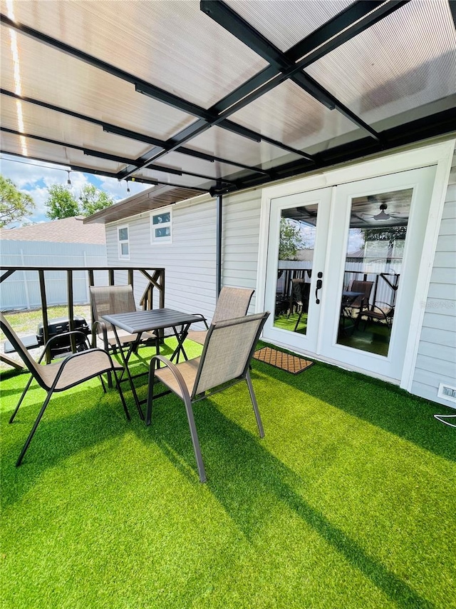 4049 Ponea Dr, Sarasota, FL 34241 - view of green lawn