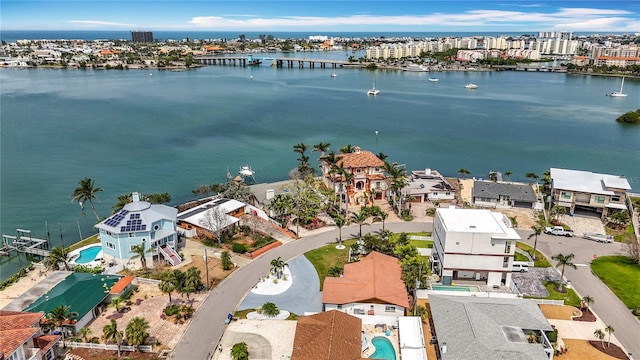 7125 S Shore Dr S, Saint Petersburg, FL 33707 - bird's eye view of a large body of water and a pool area