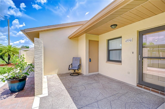 6550 Teak Ct, Zephyrhills, FL 33542 - view of patio